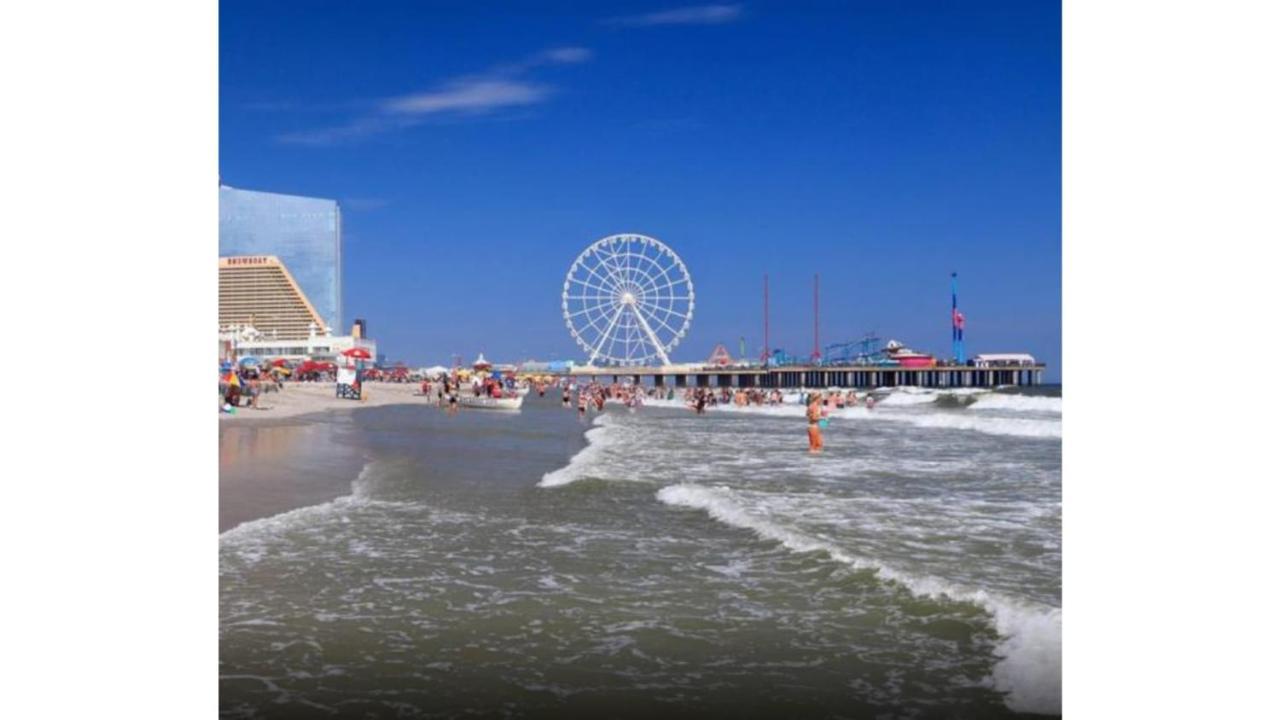 2br 3ba Beachfront Cozysuites At Showboat