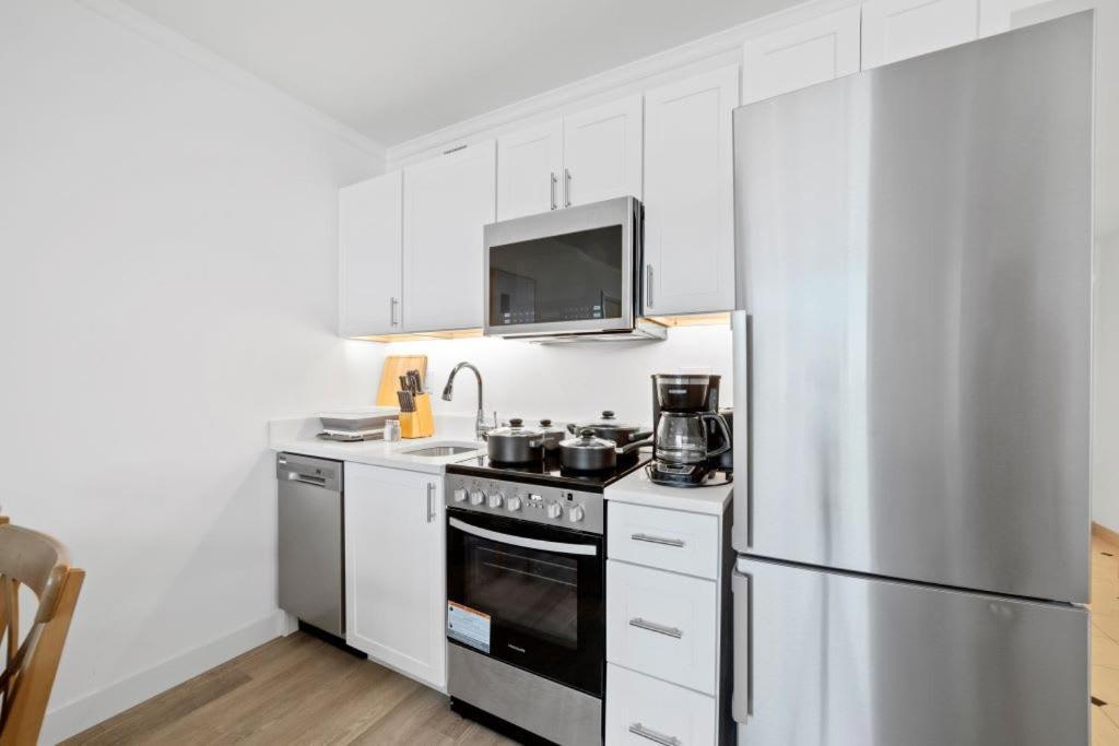 2br 3ba Beachfront Cozysuites At Showboat